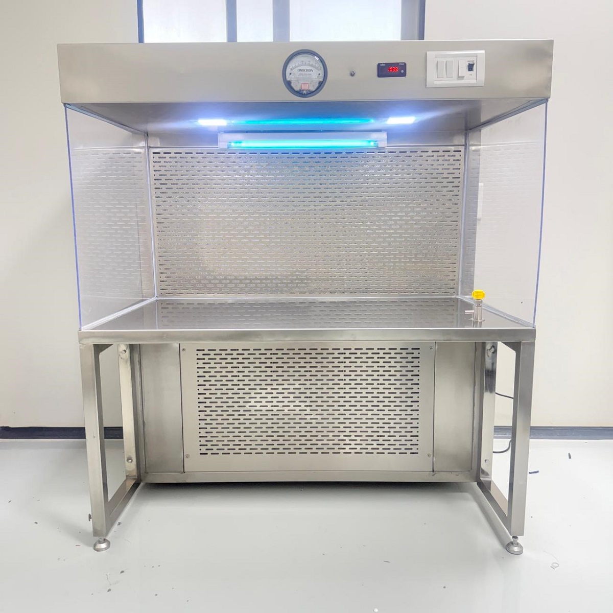 WhatsApp Image 2026-07-27 at 11.09.31 AM Laminar Air Flow Units - Image 1